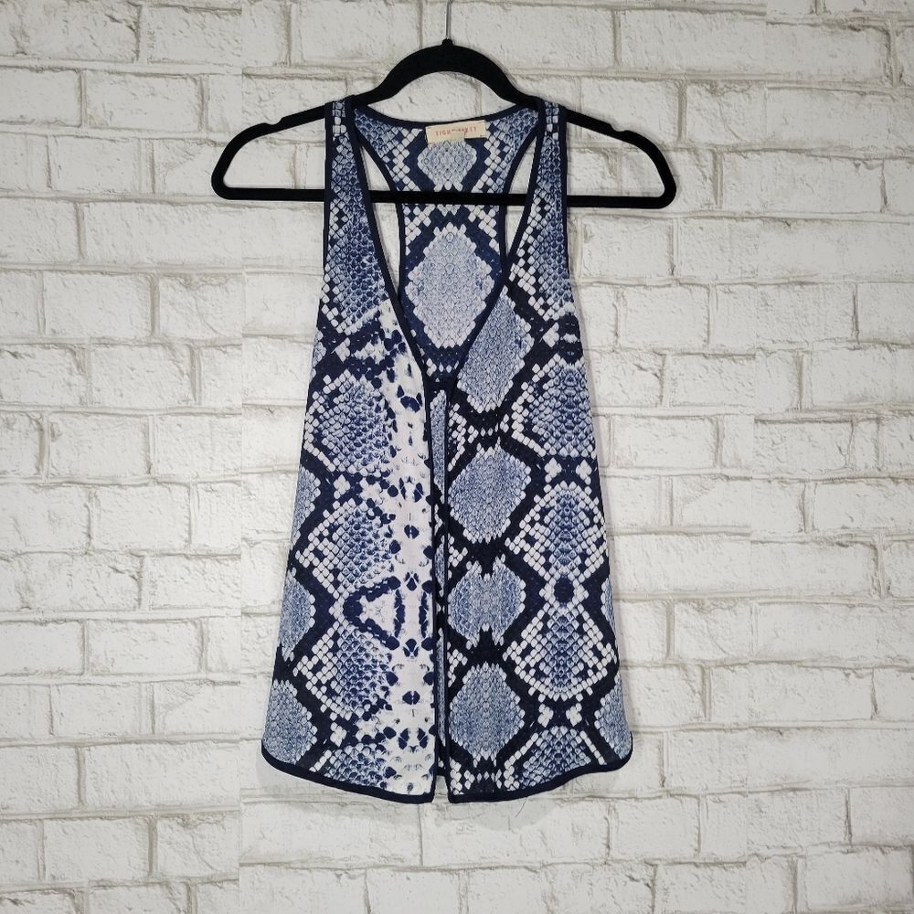 Eight Sixty blue and black printed tank